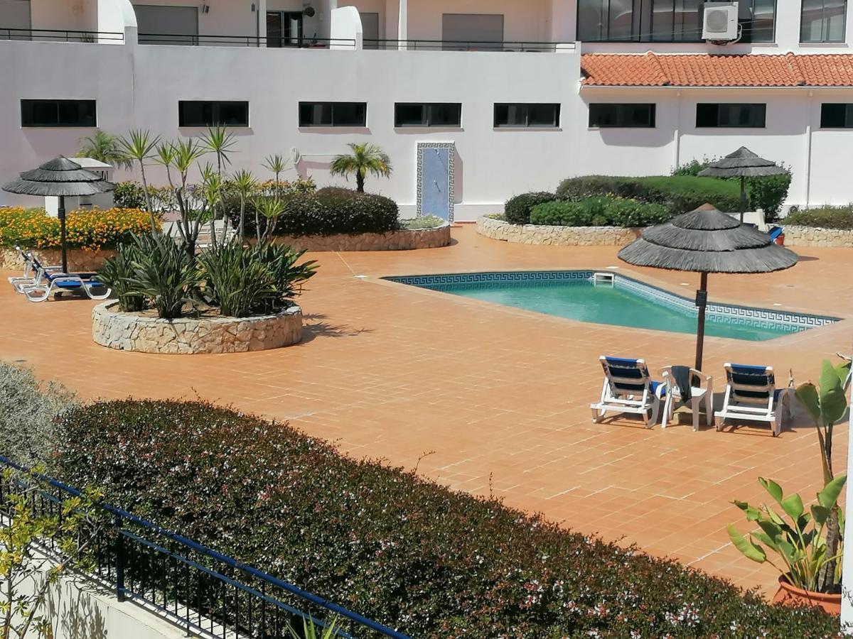Casa Silvia Apartment ลากอส ภายนอก รูปภาพ