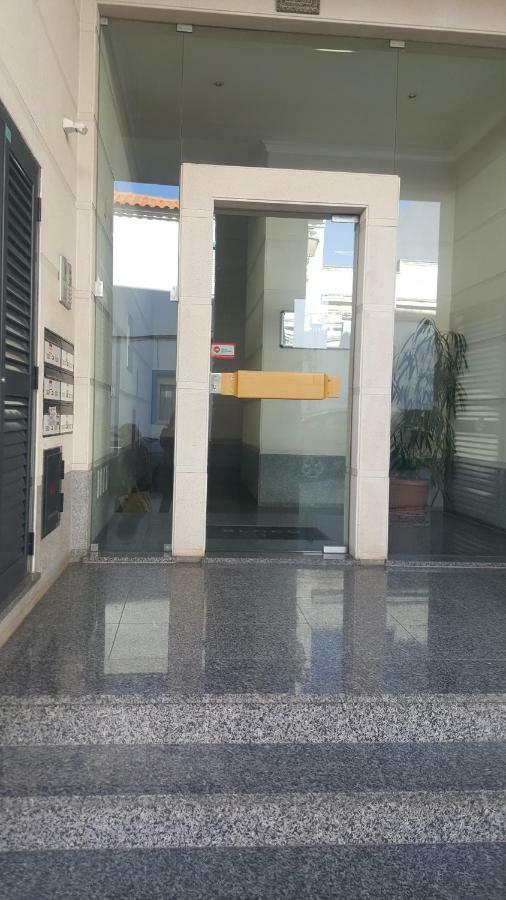 Casa Silvia Apartment ลากอส ภายนอก รูปภาพ